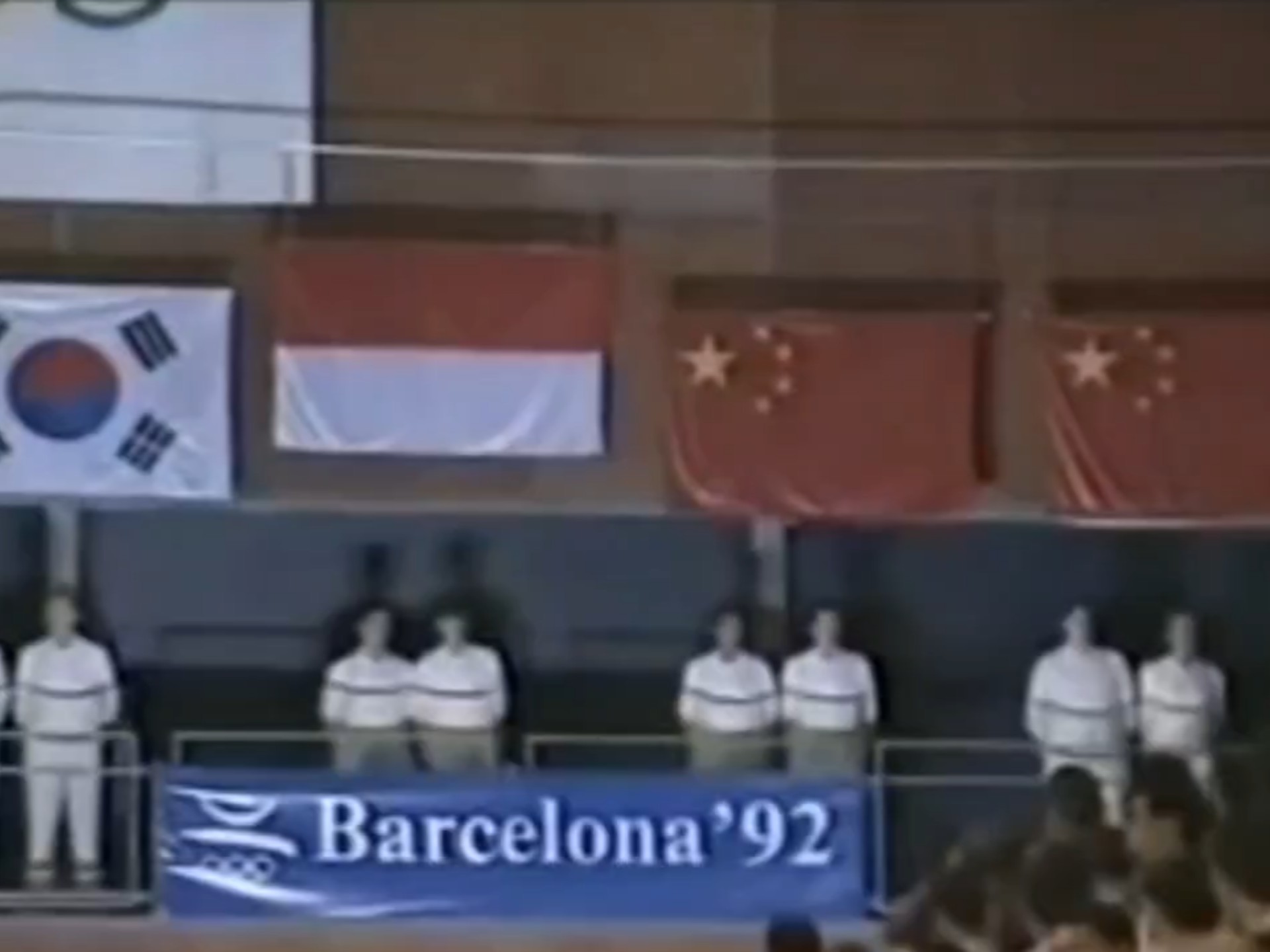 网页版登录入口-包含西亚卡姆在巴塞罗那比赛中晋级下一阶段，比赛规则变更引发热议！上演精彩一战的词条