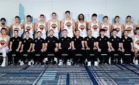 网页版登录入口-深圳男篮训练开放日，转会期更衣室发声引欢呼，中超在即，控场能力受关注(传帮带方案实施措施)